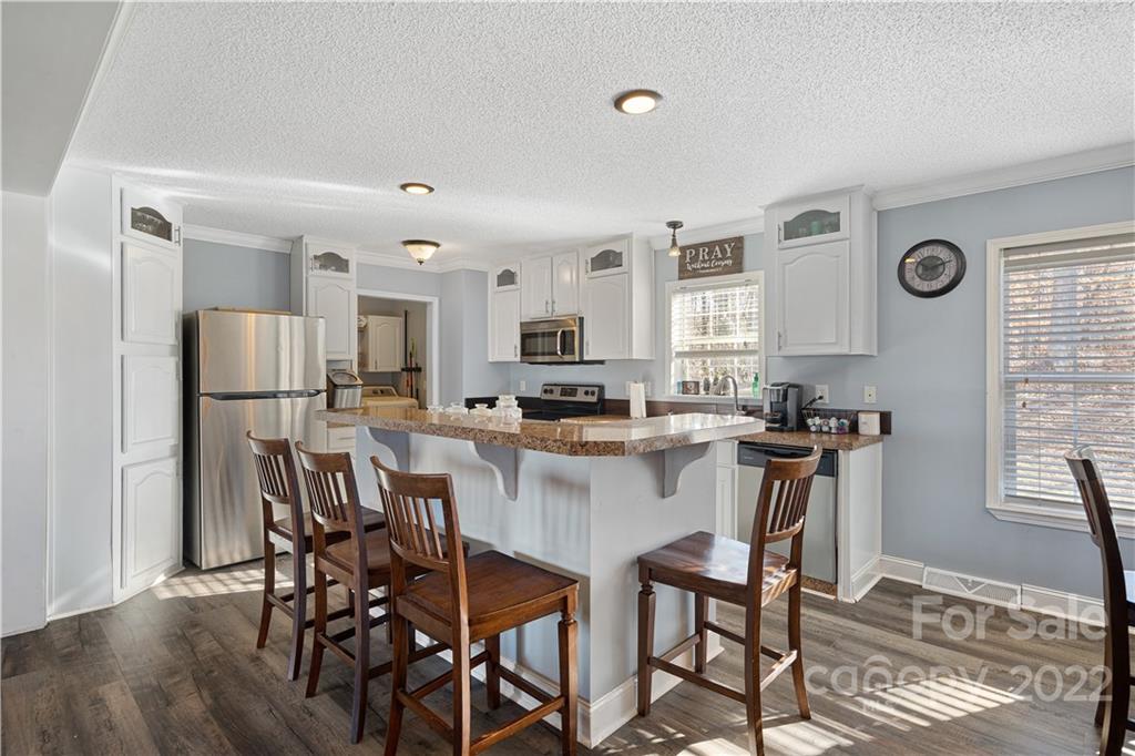 3698 Innes Lane Maiden, NC 28650 - Photo 15 of 25 Gallery Image 15