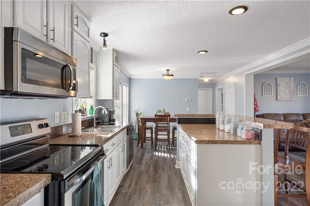 3698 Innes Lane Maiden, NC 28650 - Photo 10 of 25 Gallery Image 10