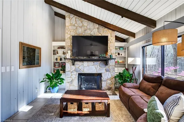 $625,000 | 7736 Penns Grove Road, Summerfield, NC 27358