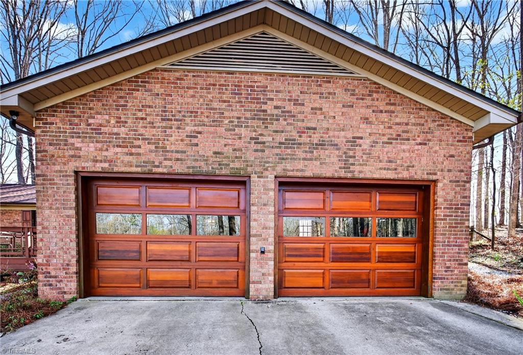 7736 Penns Grove Road Summerfield, NC 27358 - Photo 31 of 50 Oversized attached garage