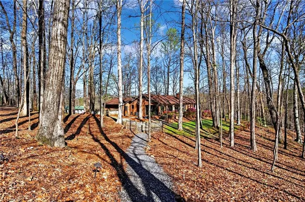 $625,000 | 7736 Penns Grove Road, Summerfield, NC 27358