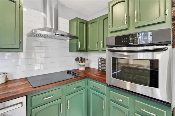 $625,000 | 7736 Penns Grove Road, Summerfield, NC 27358