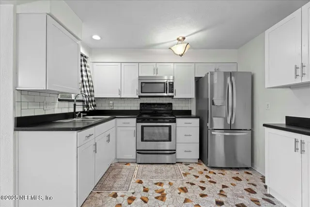 $230,000 | 834 Sixth Street, Port Orange, FL 32129