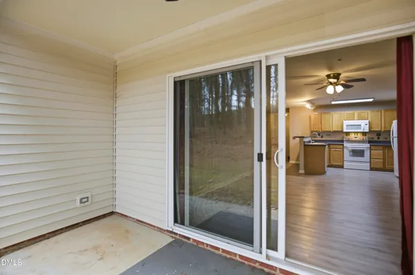 $1,600 | 3000 Trailwood Pines Lane, Unit 103, Raleigh, NC 27603