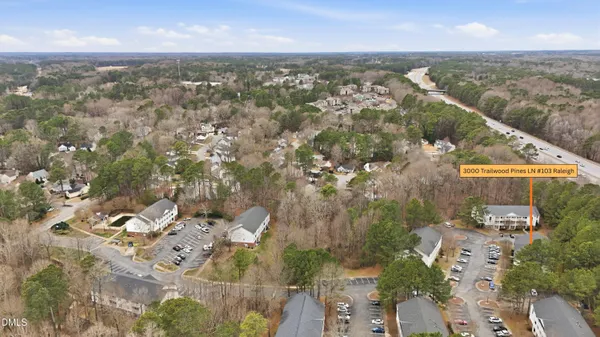 $1,600 | 3000 Trailwood Pines Lane, Unit 103, Raleigh, NC 27603