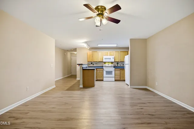 $1,800 | 3000 Trailwood Pines Lane, Unit 103, Raleigh, NC 27603