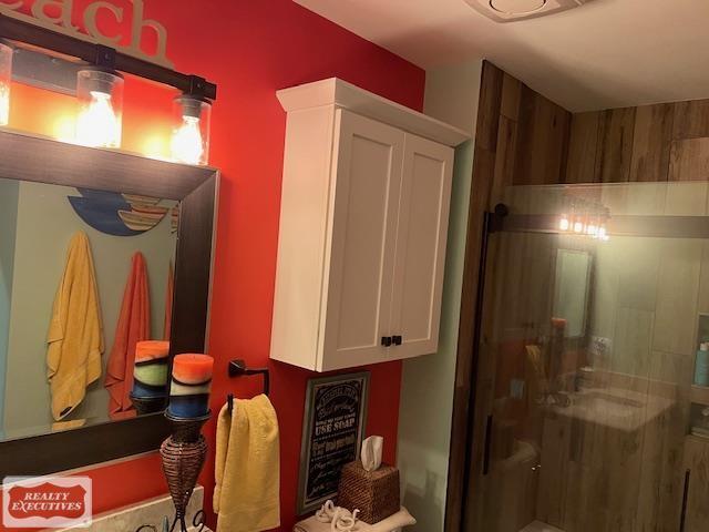 51817 Rivard Road New Baltimore, MI 48047 - Photo 18 of 28