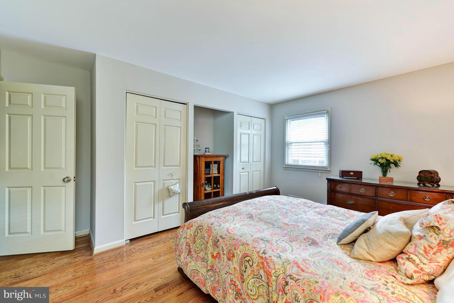 2300 Londonderry Road Alexandria, VA 22308 - Photo 18 of 30 Bedroom (Master)