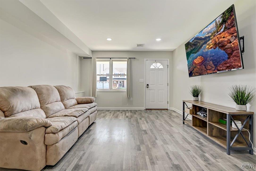 845 Atlas Road Northampton, PA 18067 - Photo 7 of 49 Gallery Image 7