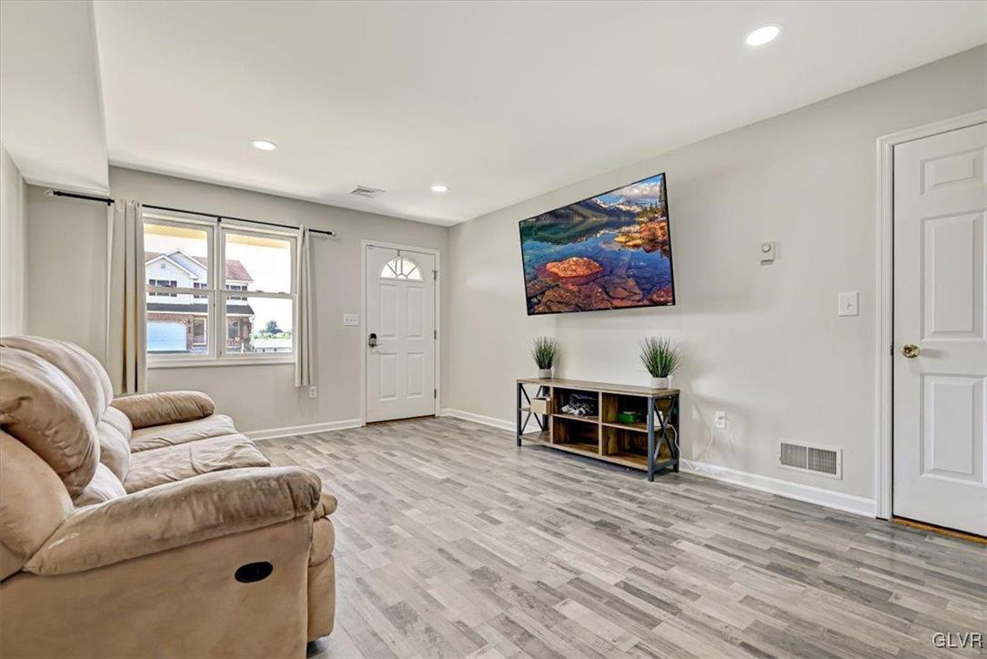 845 Atlas Road Northampton, PA 18067 - Photo 8 of 49 Gallery Image 8