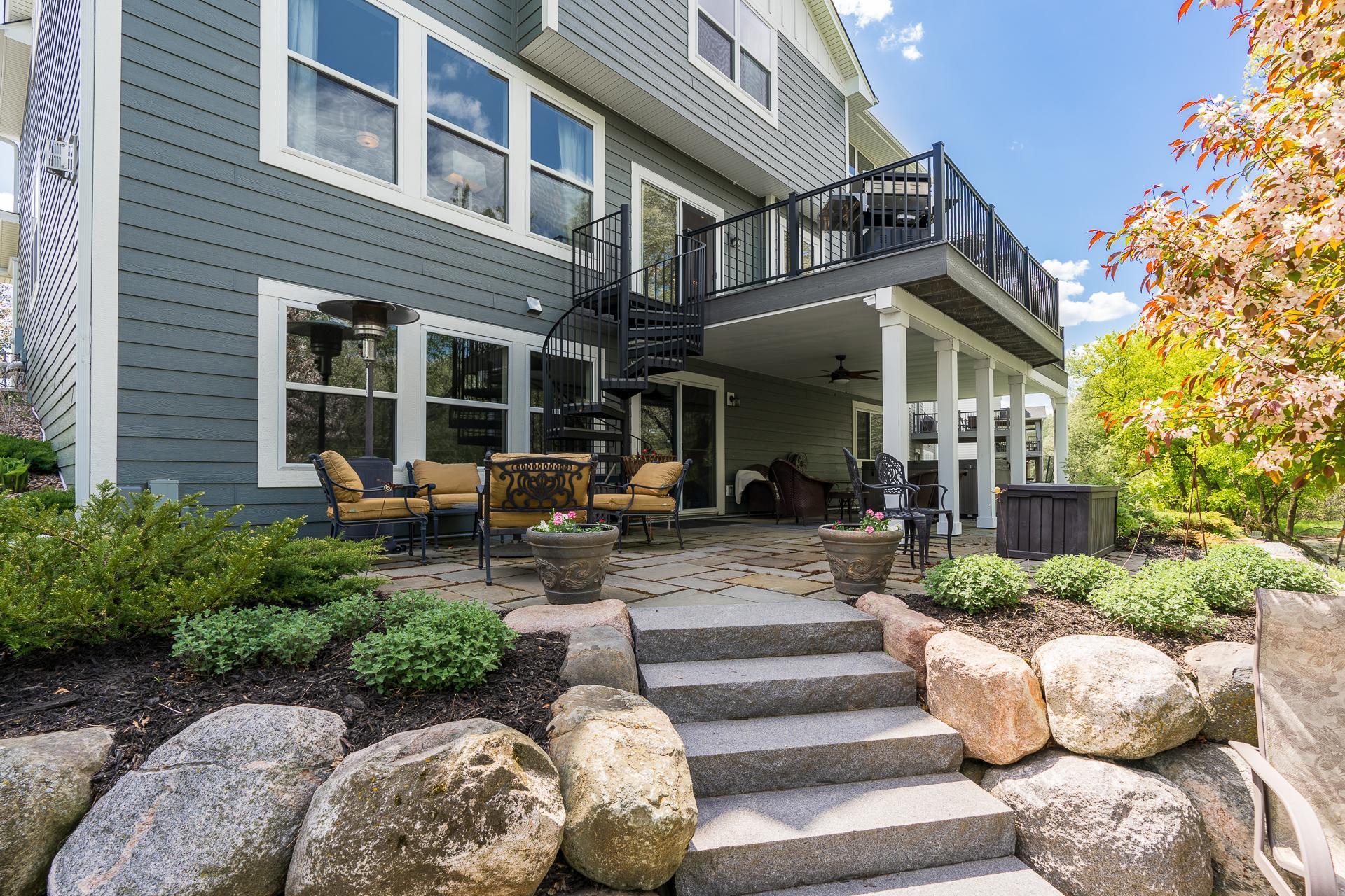 3470 Sawgrass Trail East Eagan, MN 55123 - Photo 4 of 38