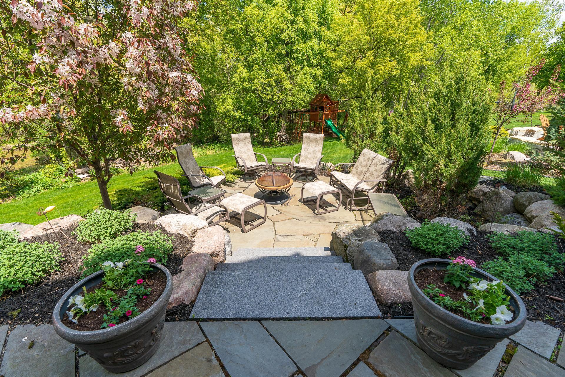 3470 Sawgrass Trail East Eagan, MN 55123 - Photo 9 of 38