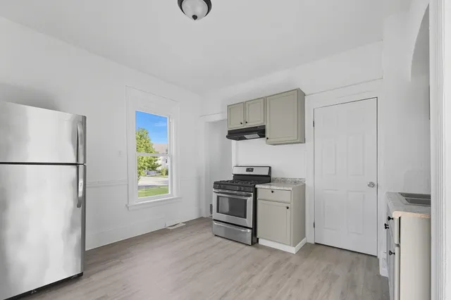 $159,900 | 2208 West Brown Street, Milwaukee, WI 53205