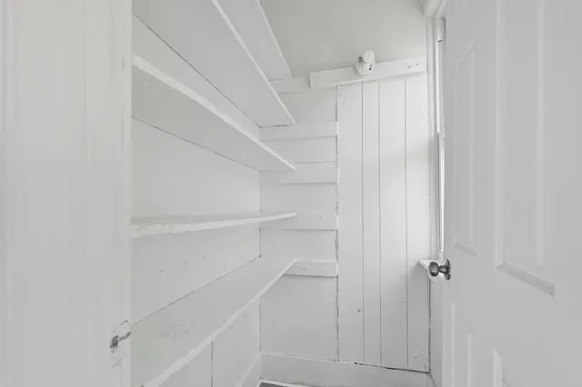 $159,900 | 2208 West Brown Street, Milwaukee, WI 53205