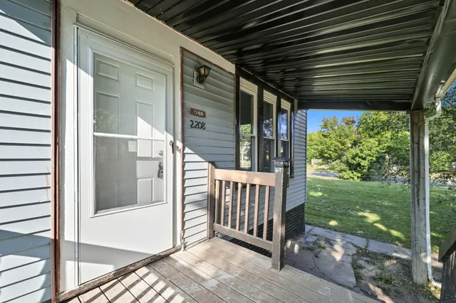 $159,900 | 2208 West Brown Street, Milwaukee, WI 53205