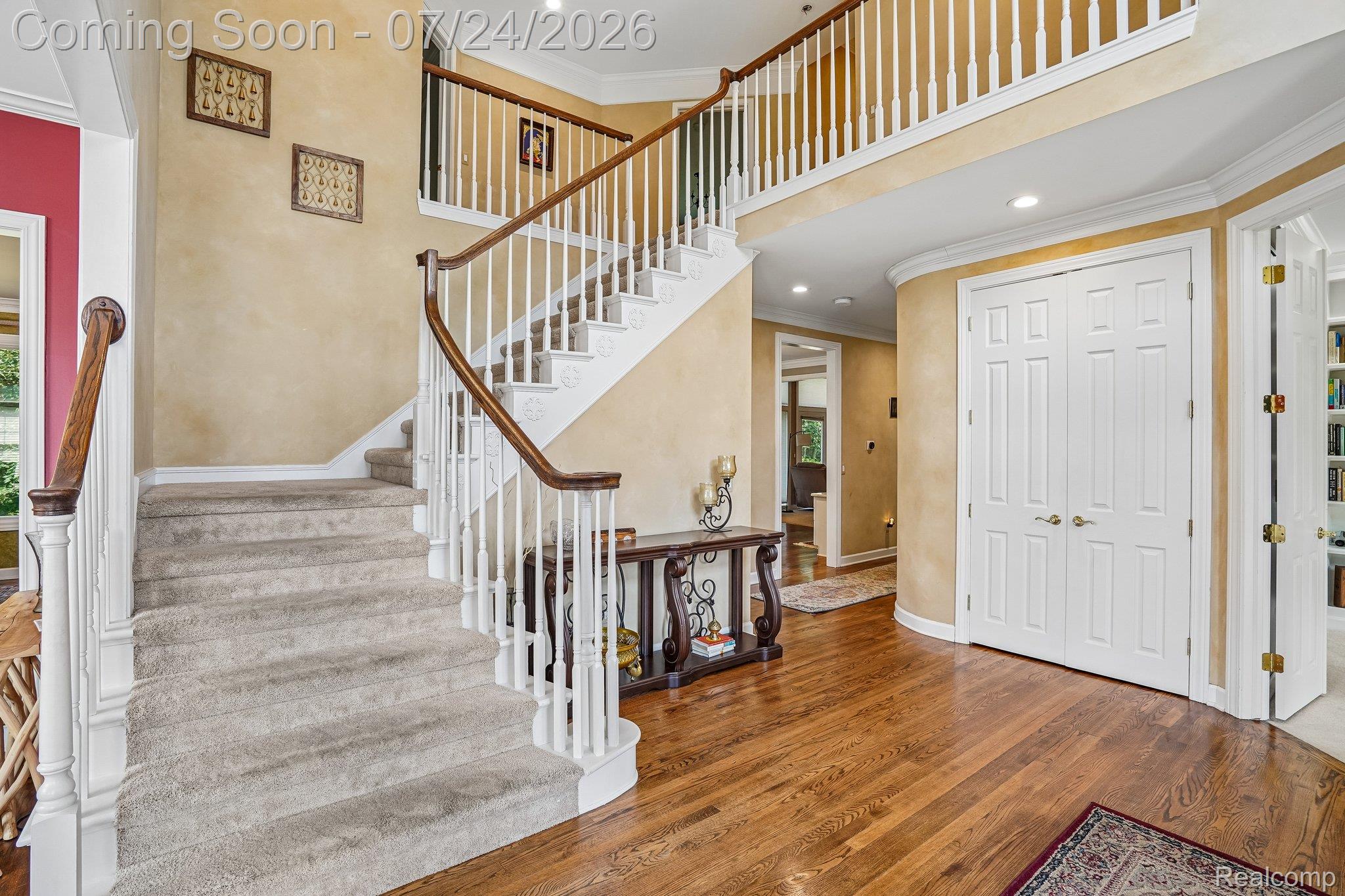 4500 Boxwood Court Rochester, MI 48306 - Photo 5 of 73 8-web-or-mls-Boxwood Ct-S2307-008.jpg