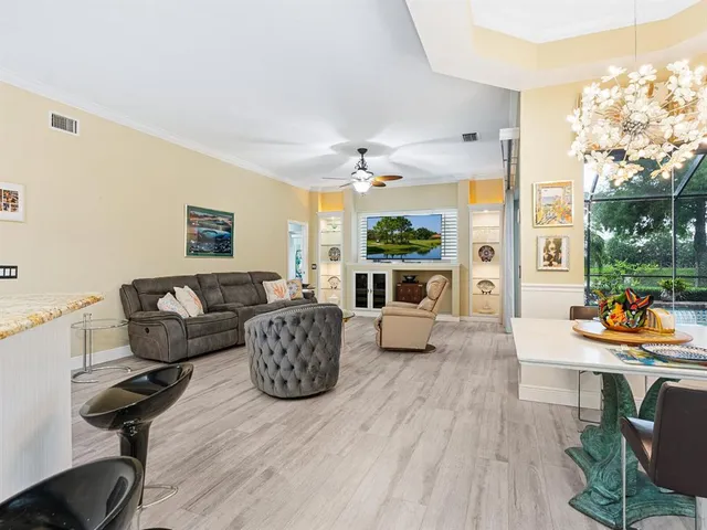 $810,000 | 6404 Royal Tern Circle, Lakewood Ranch, FL 34202