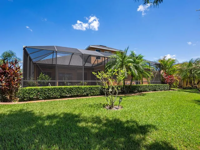 $810,000 | 6404 Royal Tern Circle, Lakewood Ranch, FL 34202