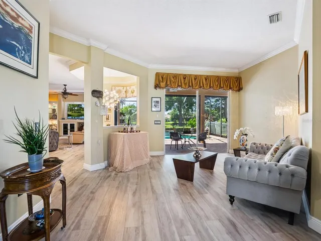 $810,000 | 6404 Royal Tern Circle, Lakewood Ranch, FL 34202