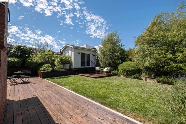 $699,000 | 5625 Sacramento Avenue, Richmond, CA 94804