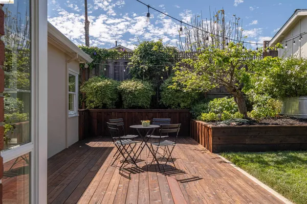 $699,000 | 5625 Sacramento Avenue, Richmond, CA 94804