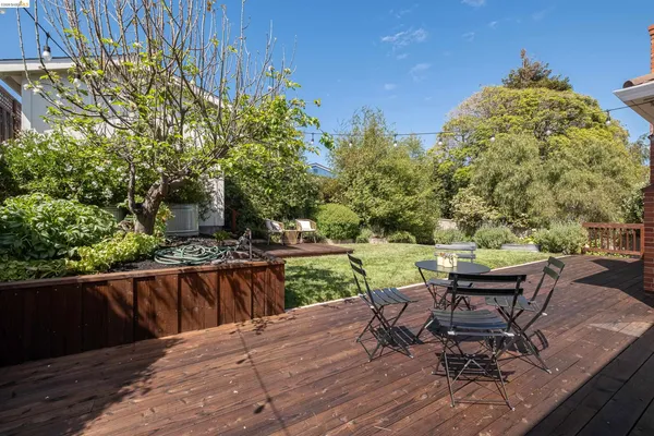 $699,000 | 5625 Sacramento Avenue, Richmond, CA 94804