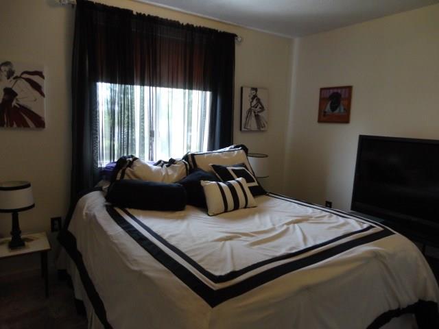 5013 Julia Lane McKees Rocks, PA 15136 - Photo 19 of 25 Bedroom