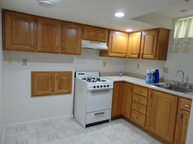 5013 Julia Lane McKees Rocks, PA 15136 - Photo 23 of 25 Lower level kitchen