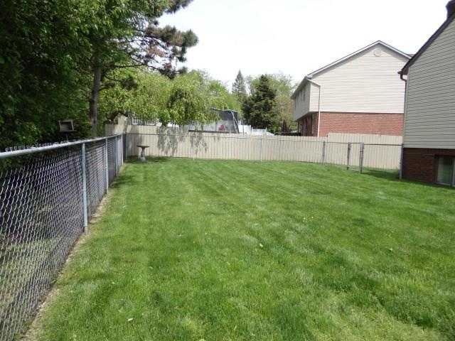5013 Julia Lane McKees Rocks, PA 15136 - Photo 24 of 25 Back fenced in yard