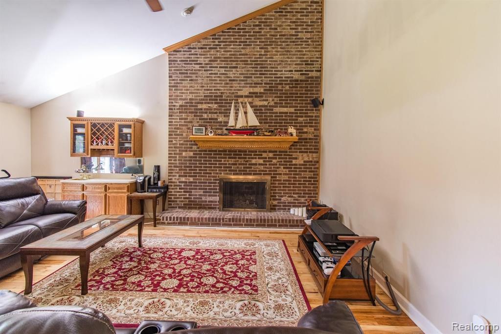 2604 Winter Park Road Rochester Hills, MI 48309 - Photo 22 of 48