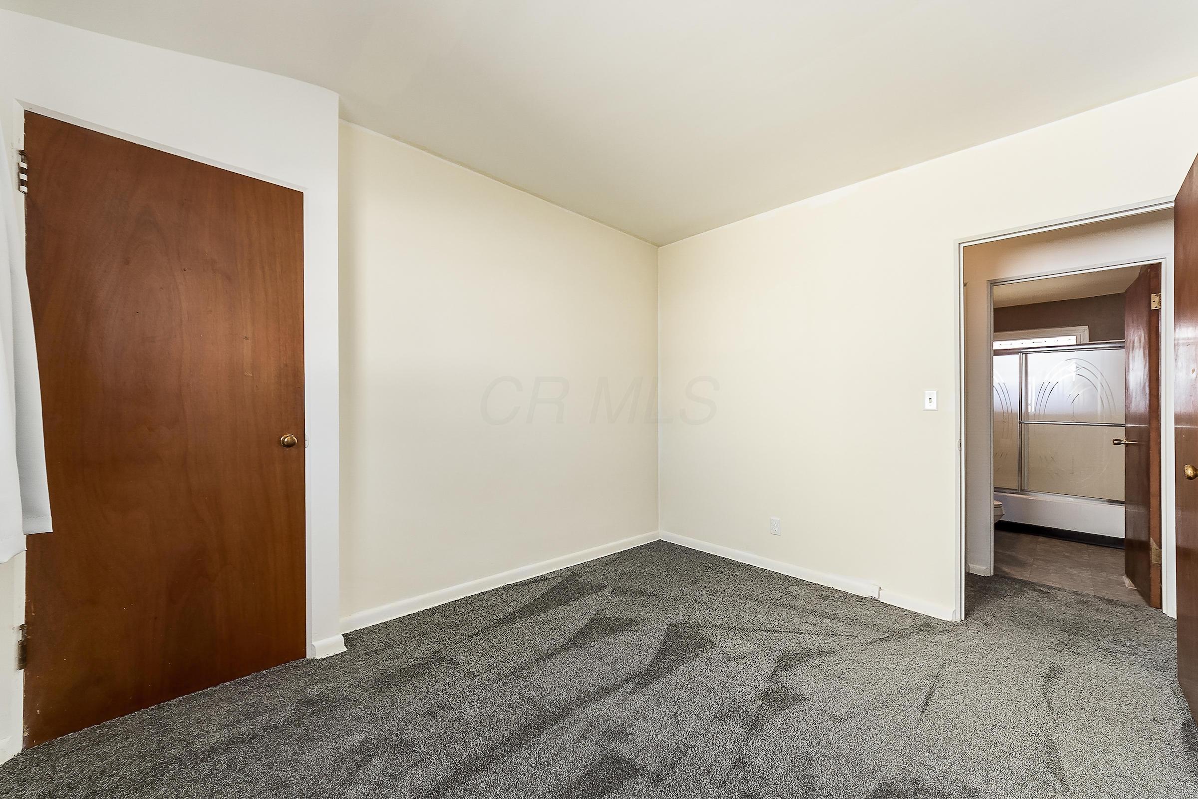 653 Roth Avenue Columbus, OH 43228 - Photo 17 of 36 Gallery Image 17