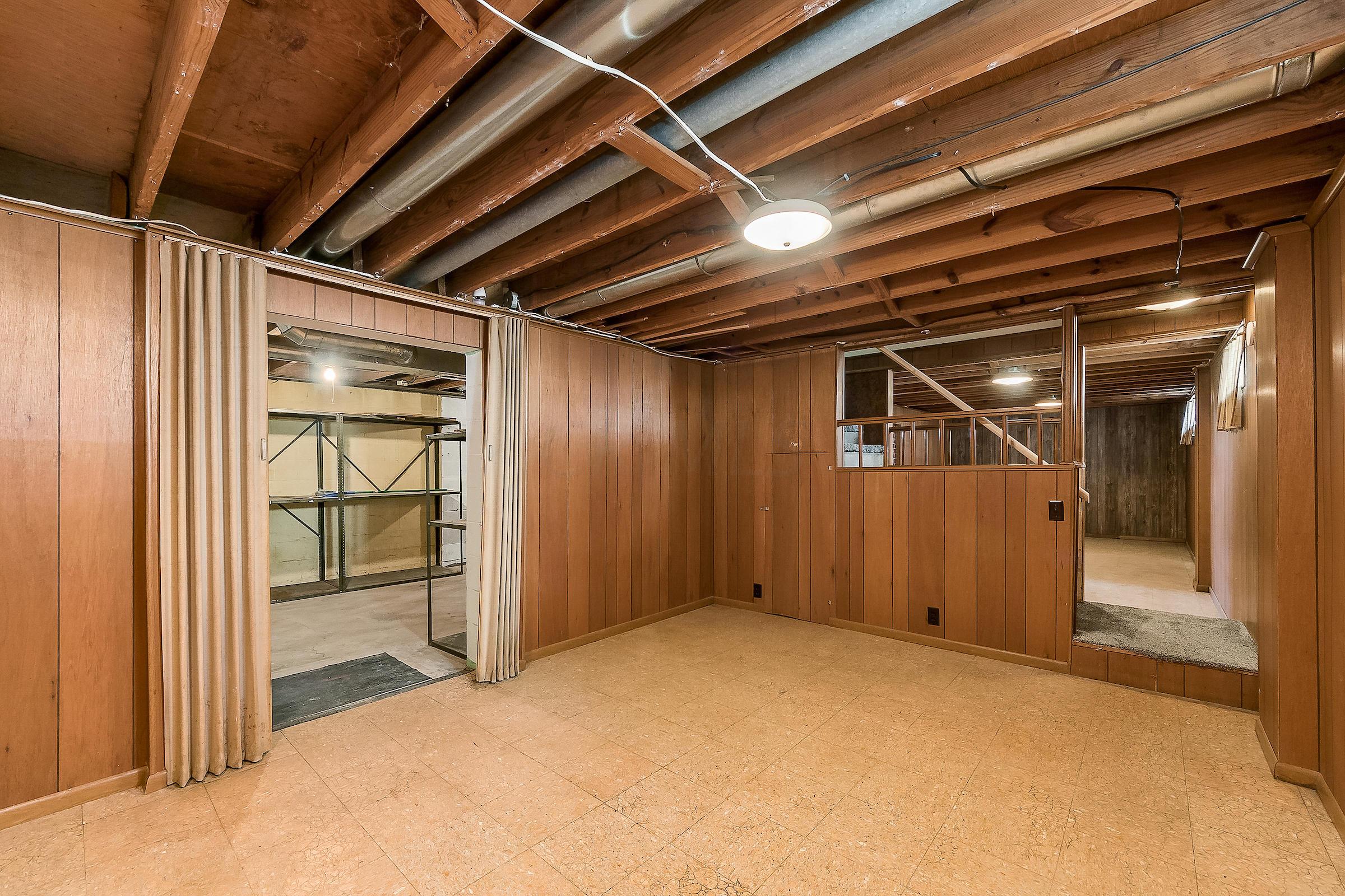 653 Roth Avenue Columbus, OH 43228 - Photo 25 of 36 Gallery Image 25