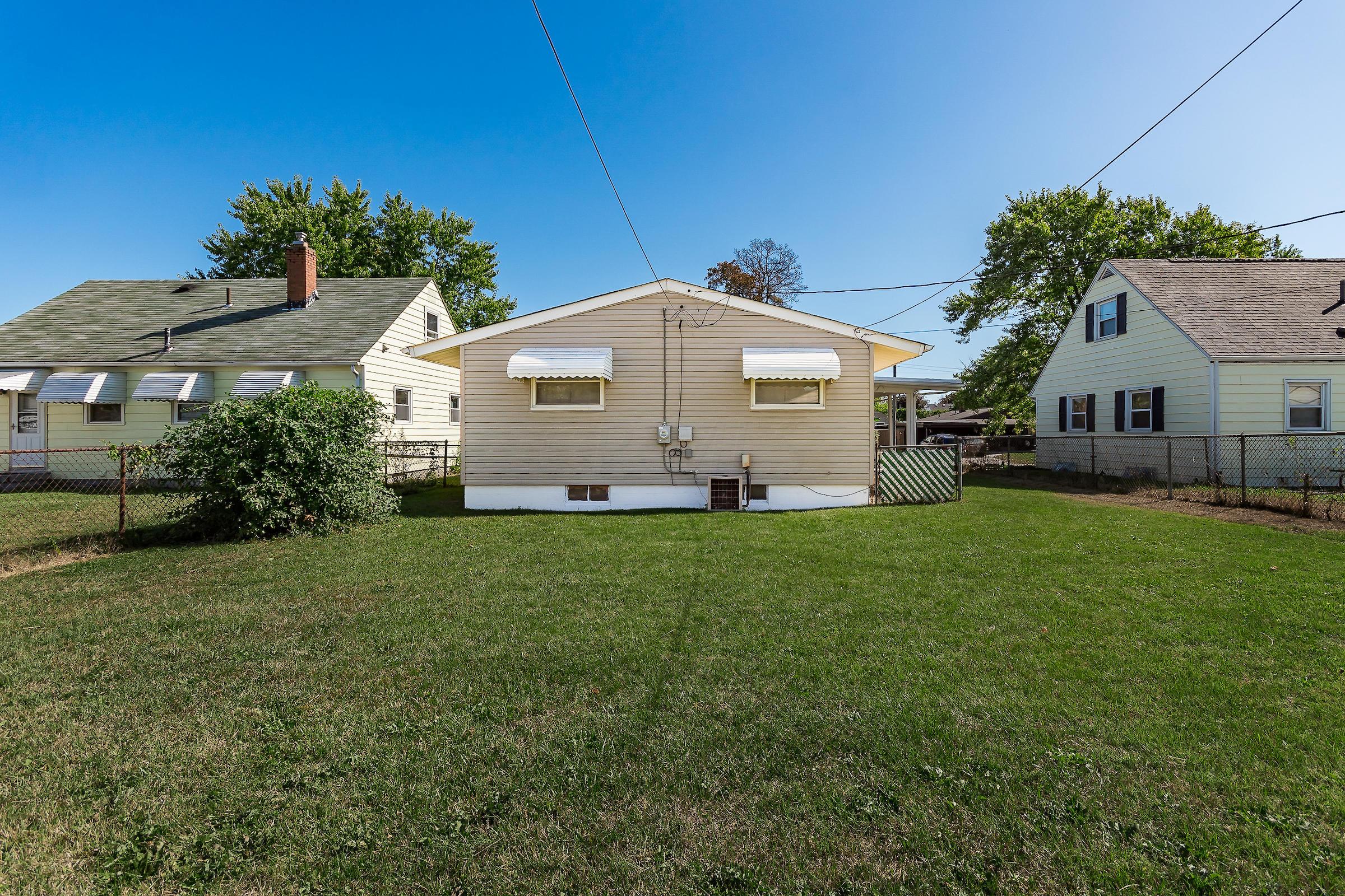 653 Roth Avenue Columbus, OH 43228 - Photo 30 of 36 Gallery Image 30