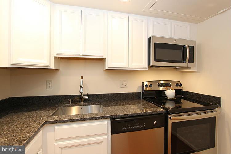 1817 Corcoran Street Northwest, Unit 2 Washington, DC 20009 - Photo 9 of 22 Kitchen