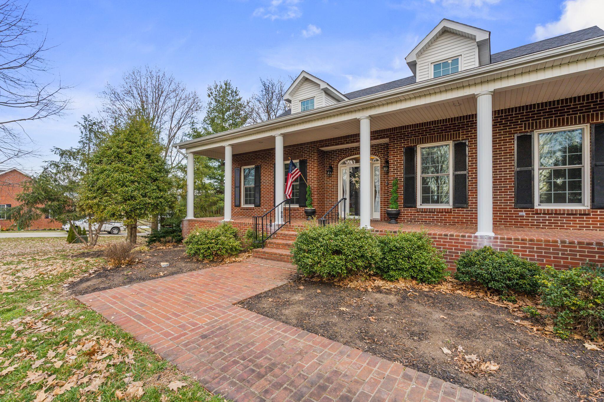 200 Bourbon Acres Road Paris, KY 40361 - Photo 4 of 68 11_F2003927