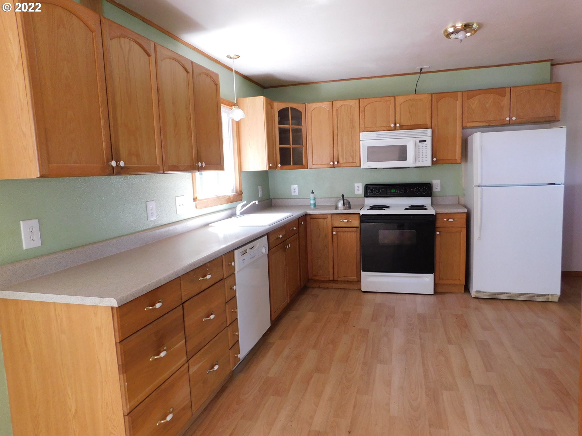 229 Border Street Myrtle Point, OR 97458 - Photo 3 of 28 Gallery Image 3