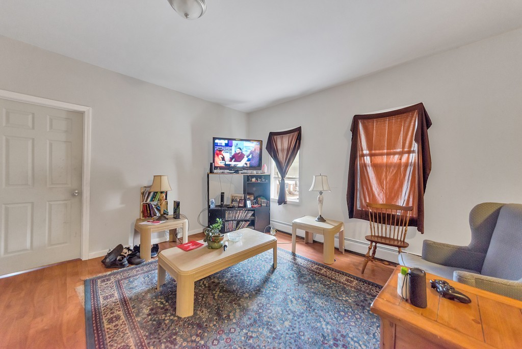 144 King Street Springfield, MA 01109 - Photo 10 of 30 Gallery Image 10