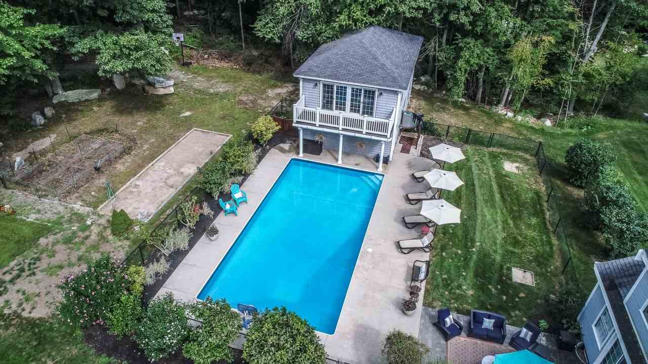 259 Grove Road Rye, NH 03870 - Photo 4 of 35
