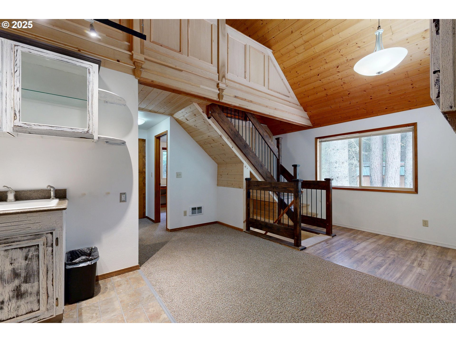 58504 Wildwood Loop Weston, OR 97886 - Photo 15 of 39 a view of an empty room with stairs