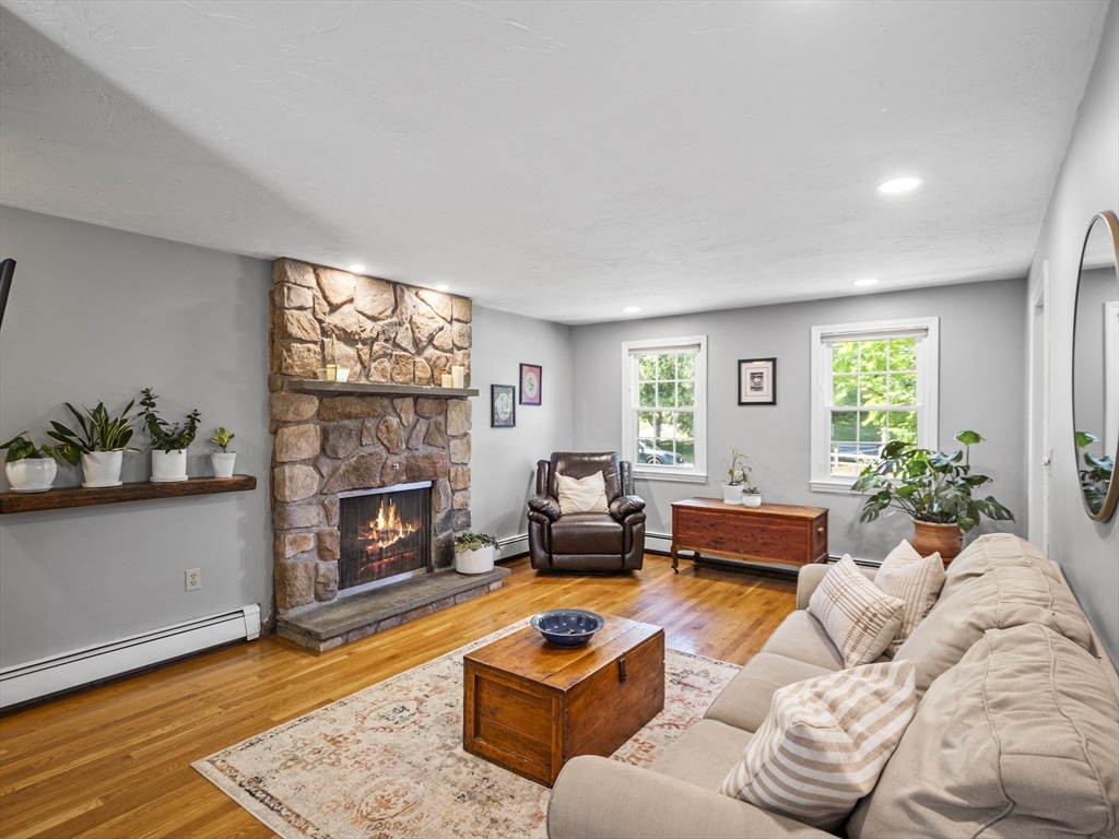 24 Barnstable Road Norfolk, MA 02056 - Photo 8 of 24 Gallery Image 8
