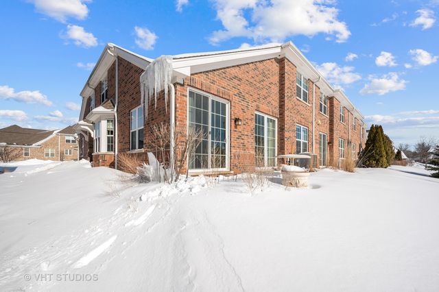 $530,000 | 2111 Washington Drive, Northbrook, IL 60062