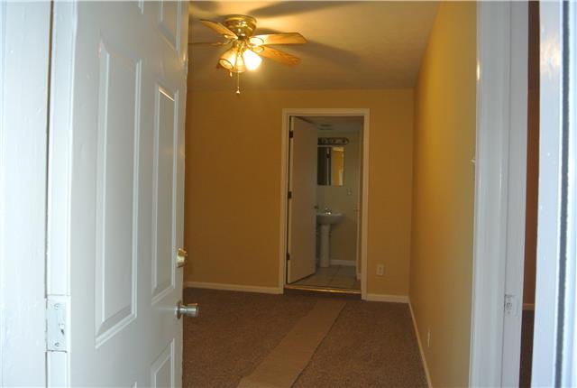 160 South Tunnel Road Gallatin, TN 37066 - Photo 14 of 19