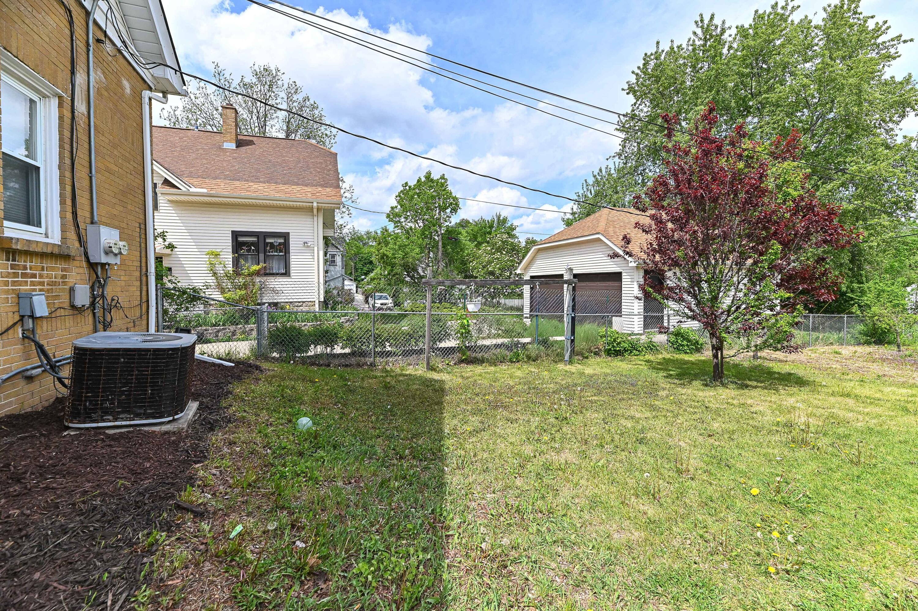 334 North 60th Street Milwaukee, WI 53213 - Photo 29 of 35 N 60th-9
