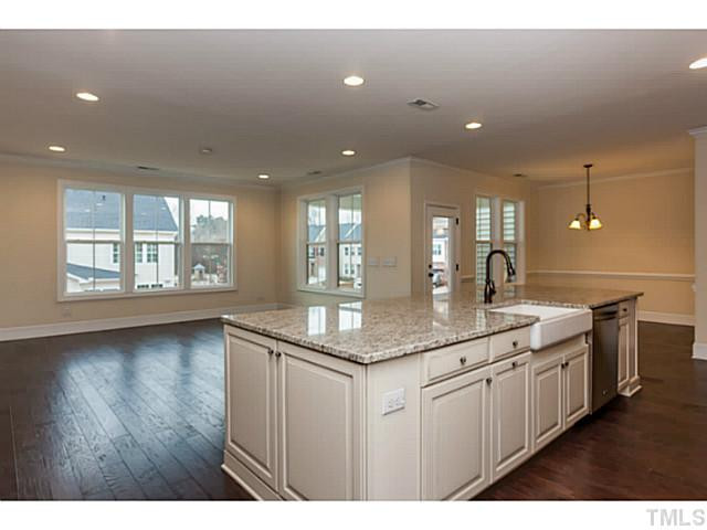 3917 Ivory Rose Lane Raleigh, NC 27612 - Photo 13 of 15 Kitchen