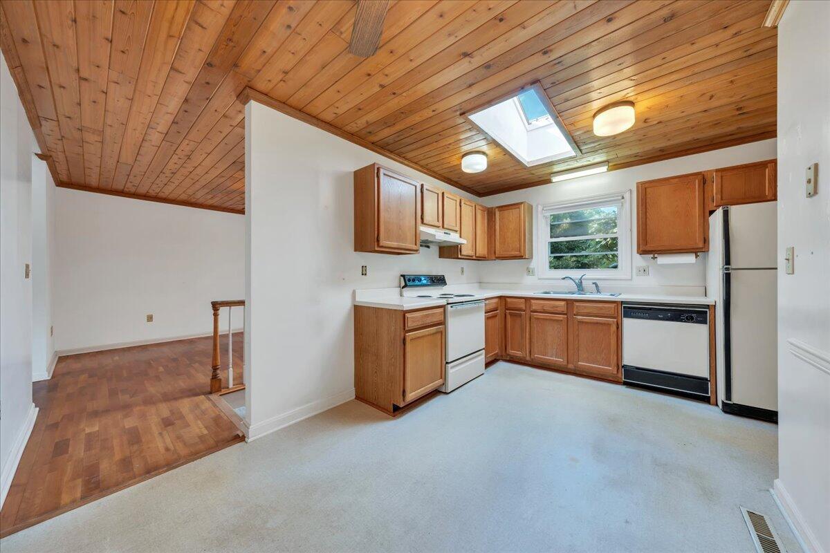 7834 Barrens Road Roanoke, VA 24019 - Photo 13 of 43 13-MIB01286