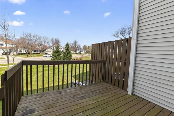 $299,900 | 213 North Musket Ridge Drive, Sun Prairie, WI 53590