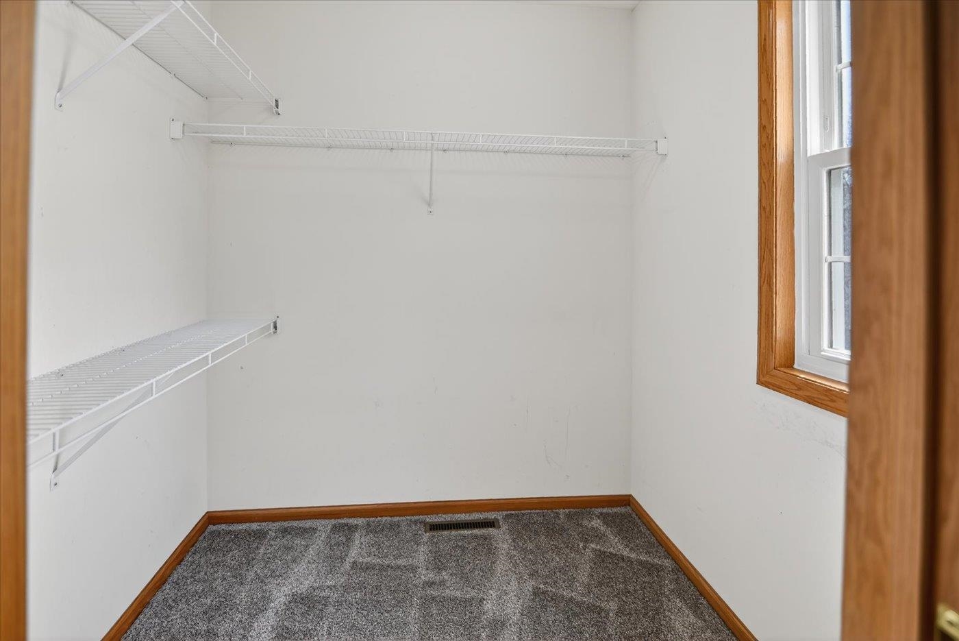 213 North Musket Ridge Drive Sun Prairie, WI 53590 - Photo 28 of 41