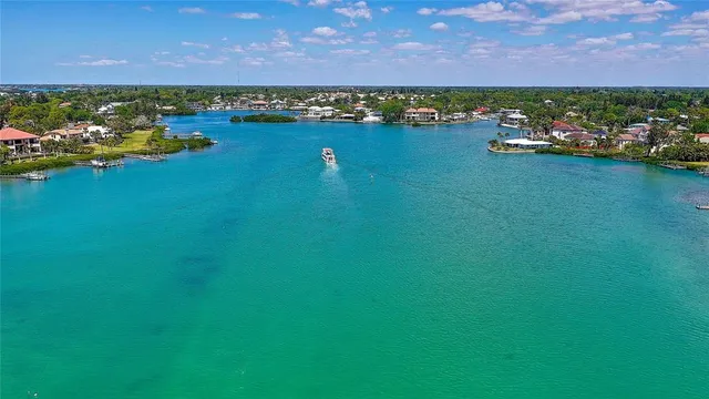 $795,000 | 424 Albee Road West, Unit 1, Nokomis, FL 34275