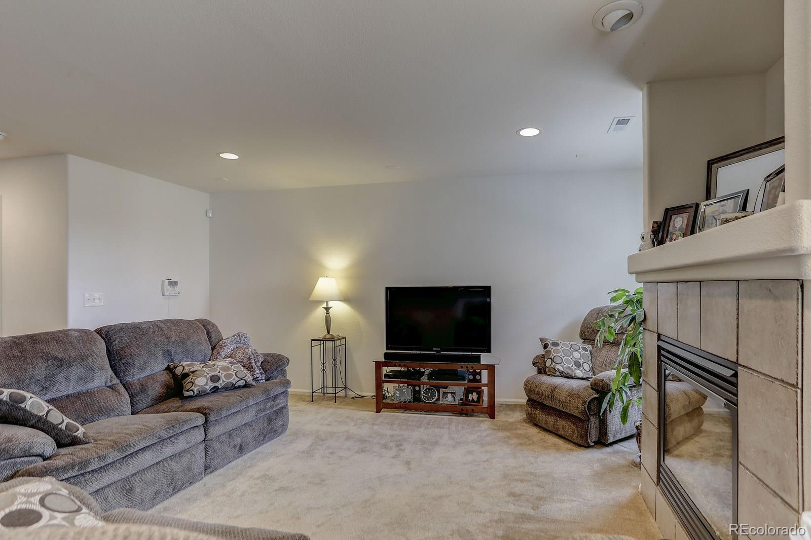 10444 Lower Ridge Road Longmont, CO 80504 - Photo 15 of 30 Gallery Image 15