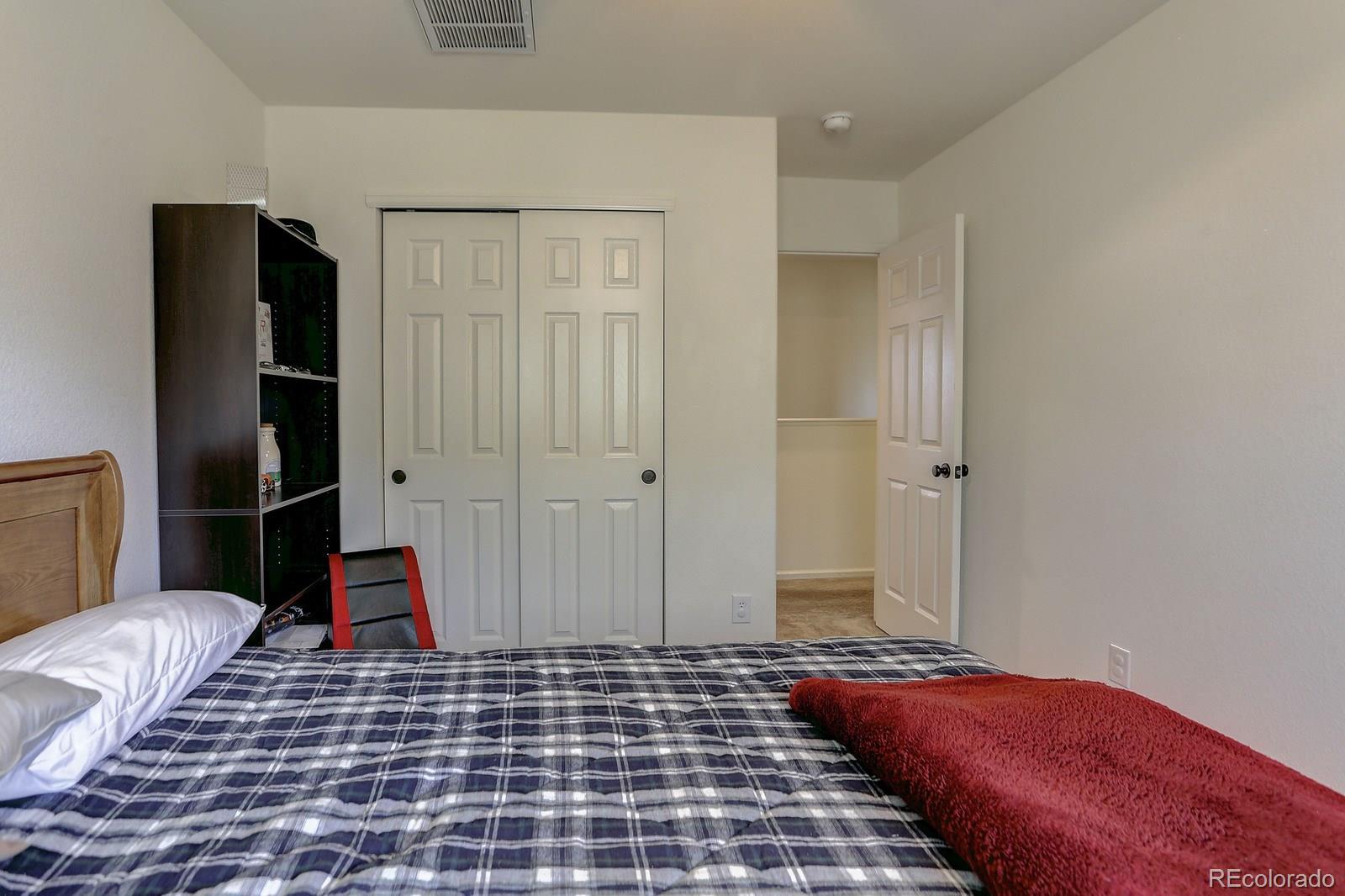 10444 Lower Ridge Road Longmont, CO 80504 - Photo 6 of 30 Gallery Image 6
